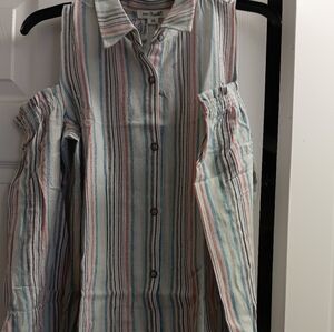 Size 8/10 Simply Noelle, Multi-colored, Vertical Lined Button Down Shirt